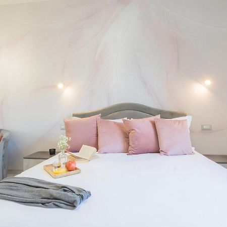 Cernobbio Dream Suites By Rent All Como Eksteriør bilde