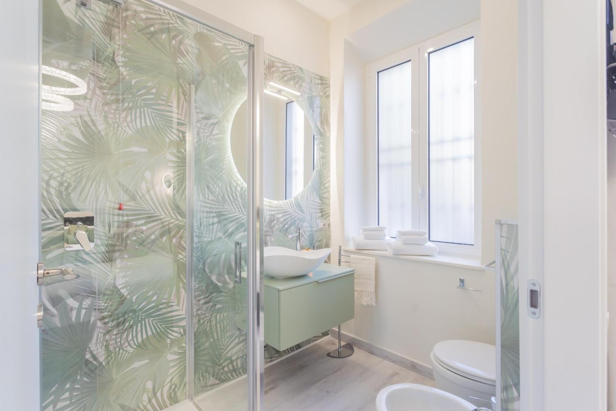 Cernobbio Dream Suites By Rent All Como Eksteriør bilde